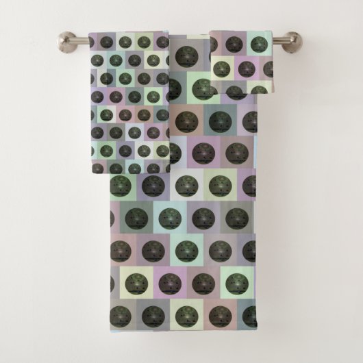 Zwarte wandelbalken in gekleurde vierkantjes, bad handdoek (Insitu)