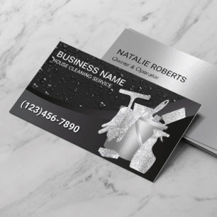 Zwarte waterdruppels voor professionele reiniging visitekaartje