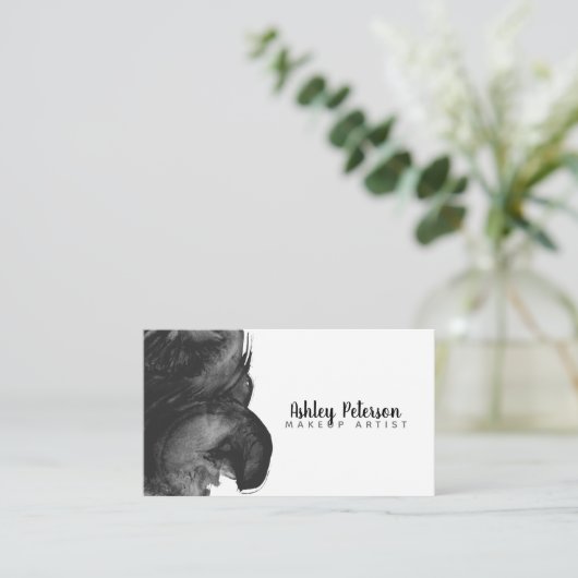 Zwarte waterverf penseelvormende make-uptypografie visitekaartje (Staand voorkant)