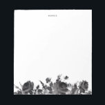 Zwarte Waterverf Rozen Floral Garland gepersonalis Notitieblok<br><div class="desc">bloemig notitieblok met waterverf illustraties van zwarte rozen en gebladerte. Dit moderne en rustieke notitieblok is ideaal als een persoonlijk geschenk. Personaliseer door een naam of korte zin toe te voegen.</div>