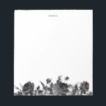 Zwarte Waterverf Rozen Floral Garland gepersonalis Notitieblok<br><div class="desc">bloemig notitieblok met waterverf illustraties van zwarte rozen en gebladerte. Dit moderne en rustieke notitieblok is ideaal als een persoonlijk geschenk. Personaliseer door een naam of korte zin toe te voegen.</div>