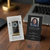 Zwarte Waterverf Voorste deur met Real Estate Visitekaartje