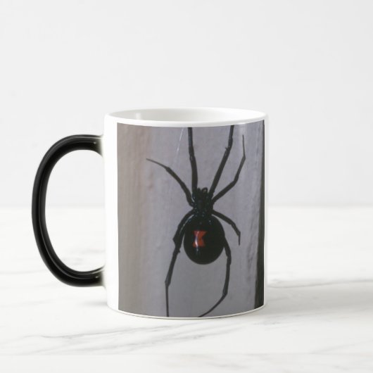 Zwarte weduwe Mok (Links)