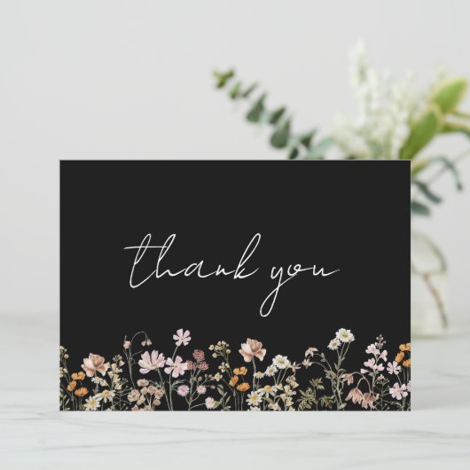 Zwarte Wildflower Baby in Bloom Baby shower Bedankkaart (Staand voorkant)