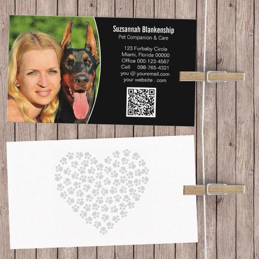 Zwarte Witte aangepaste QR-code en foto van Pet Ca Visitekaartje