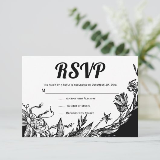 Zwarte, witte bloemen typografie bloemenrsvp kaart (Staand voorkant)