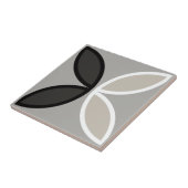 Zwarte witte en grijze ronde of bloempitten tegeltje (Zijkant)