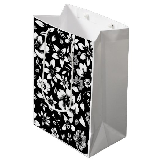 Zwarte witte moderne bloemen blaast medium cadeauzakje (Voorkant Gekanteld)