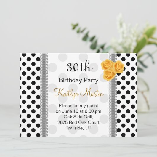 Zwarte witte polka stip roos Birthday Party Kaart (Staand voorkant)