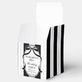 Zwarte witte retro strepen verjaardag gunsten aang bedankdoosjes (Geopend)