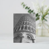 Zwarte witte scheve toren van Pisa van onder Itali Briefkaart (Staand voorkant)