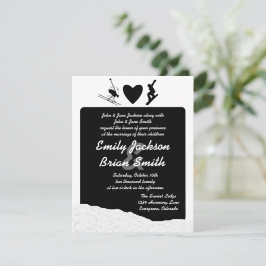 Zwarte witte skisnowboarder voor huwelijksuitnodig kaart (Staand voorkant)