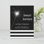 Zwarte & Witte Sparkler Sweet Sixteen Uitnodiging (Staand voorkant)