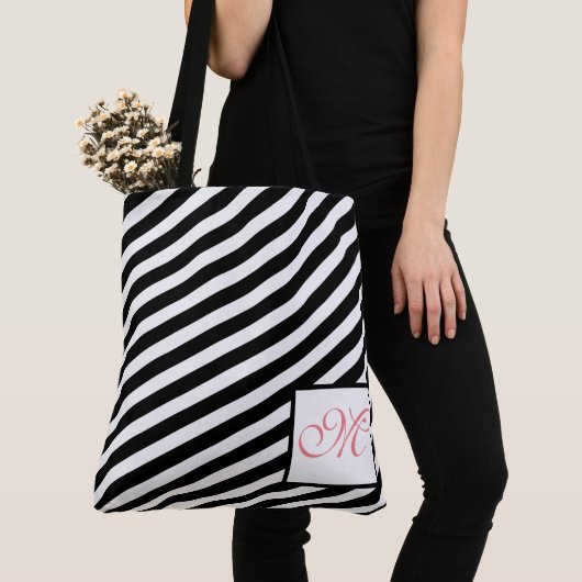 Zwarte & witte strepen Moderne monogram Canvas tas (Dichtbij)