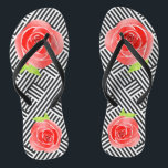 Zwarte witte strepes rode rozen teenslippers<br><div class="desc">TEENSLIPPERS voor VROUWEN of MANNEN met een aangepast ontwerp van rode rozen op een achtergrond van in dozen gestreepte zwarte en witte diagonale strepen. Fun voor elke dag of draag aan een Derby Day party,  vrijgezellenfeest of plezier voor cadeau voor een bruidfeestje. Punten in onze winkel koppelen.</div>