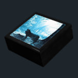 Zwarte Wolf Alone in het bos Cadeaudoosje<br><div class="desc">Zwarte wolf staat alleen in de schaduwen van een donker bos. De natuur scène is verlicht met een felzonlicht die ijzige blauwe verlichting door de bomen stroomt.</div>