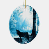 Zwarte Wolf Alone in het bos Keramisch Ornament (Rechts)