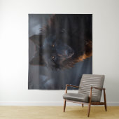 Zwarte wolf wandkleed (In situ)