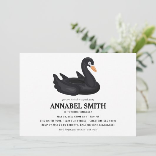Zwarte Zwan Float Birthday Pool Party Kaart (Staand voorkant)