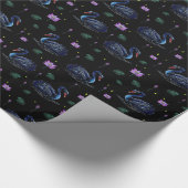 Zwarte Zwans in Lily Pond Pattern Cadeaupapier (Hoek)