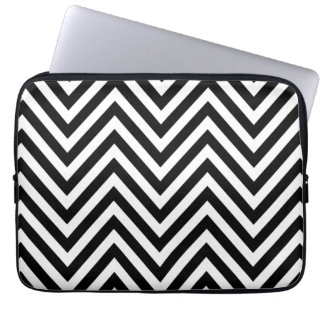 ZWARTE ZWARTE WITTE CHEVRON PATTERN LAPTOP SLEEVE