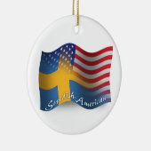 Zweeds-Amerikaanse golfvlag Keramisch Ornament (Rechts)