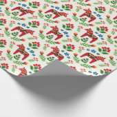Zweeds Dala Horses Red Wrapping paper Cadeaupapier (Hoek)