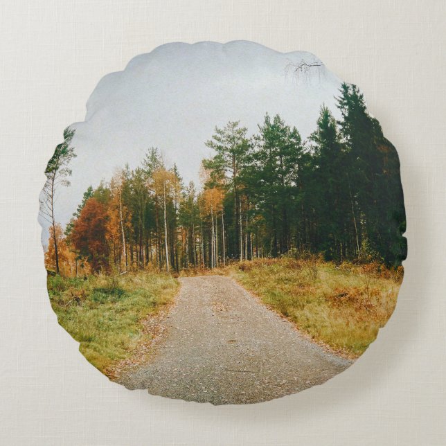 Zweeds herfstbos rond kussen (Voorkant)