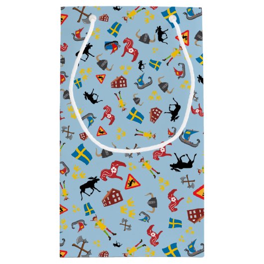 Zweedse cultuurartikelen op blauwe achtergrond klein cadeauzakje (Achterkant)