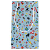 Zweedse cultuurartikelen op blauwe achtergrond klein cadeauzakje (Voorkant)