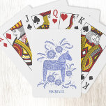 Zweedse Dala Horse - Aangepaste naam Blauwe speelk Pokerkaarten<br><div class="desc">Een Dalecarlian Horse traditioneel Zweeds design in indigoblauw. Verander of verwijder de naam om aan te passen.</div>