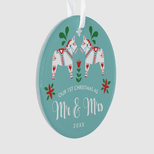 Zweedse Dala Paarden 1e Kerstmis Mr. & Mrs Ornament (voorkant)