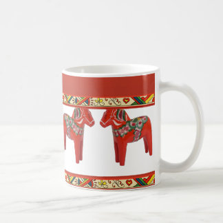 Zweedse Dala-paarden met Kerstmis Folk Art Border Koffiemok