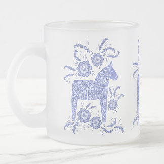 Zweedse Dala Periwinkle Blue en White Matglas Koffiemok