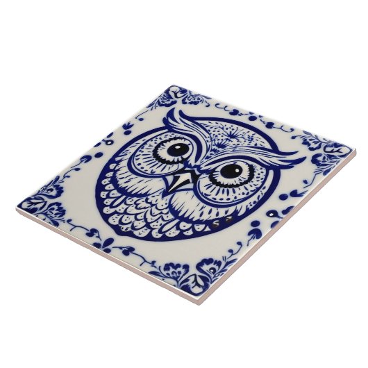 Zweedse dala uil blauw en wit nouveau tegeltje (Zijkant)