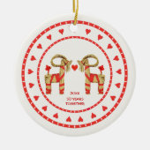 Zweedse rietgeiten 50 jaar samen gedateerd keramisch ornament (Voorkant)