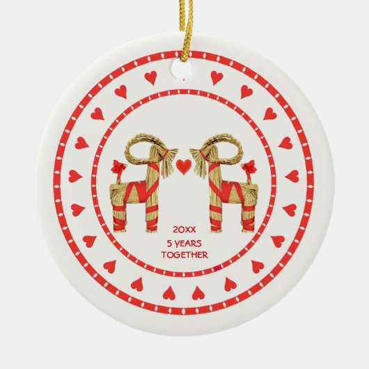 Zweedse rietgeiten 5 jaar samen gedateerd keramisch ornament (Voorkant)