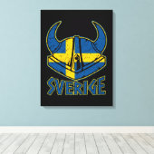 Zweedse Viking Helm Gift Zweedse vlag Viking Canvas Afdruk (Insitu (Houten vloer))