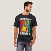 Zweedse visspecialiteit Surstromming puke fi T-shirt (Voorkant volledig)