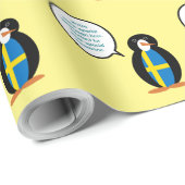 Zweedse vlag Pratende Ms. Penguin gepersonaliseerd Cadeaupapier (Rol Hoek)