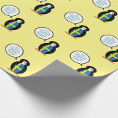 Zweedse vlag Pratende Ms. Penguin gepersonaliseerd Cadeaupapier (Hoek)