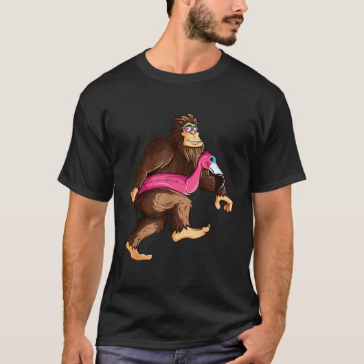Zwembad Party Bigfoot Pink Float Flamingo Sasquatc T-shirt (Voorkant)