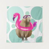 Zwembad Party Leuke Capybara met roze flamingo vlo Wandkleed (Voorkant)