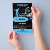 Zwembad schoonmaakdiensten Zwembad Onderhoud en re Flyer (Hand)