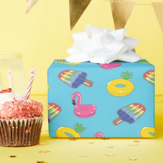 Zwembad Vlotters Patroon Helder Blauw en Roze Zome Cadeaupapier (Verjaardagsfeest)