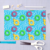 Zwembad vol met bloemen tissuepapier (Craft)