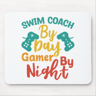zwemcoach overdag gamer bij nacht muismat