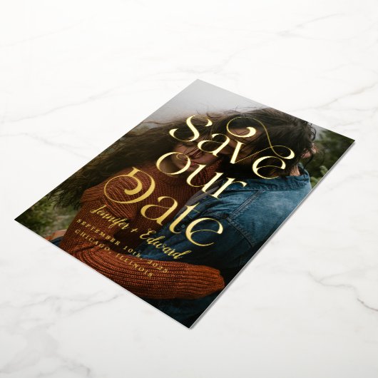 Zwemel sparen de Datum Classy Typografie Folie Uitnodiging (Gedraaid)