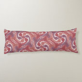 Zwemende draden Tesselatie Zacht rood B Pillow 8 Lichaamskussen (Achterkant)