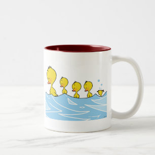 Zwemende Duck-familie Tweekleurige Koffiemok